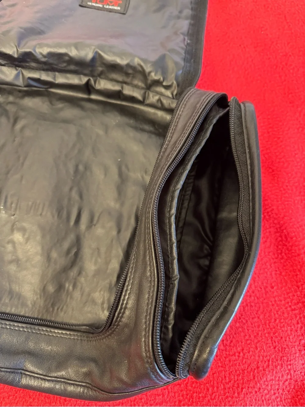 Vintage Tumi Black Zip Men's Leather Toiletry Bag Top Handle Travel Business